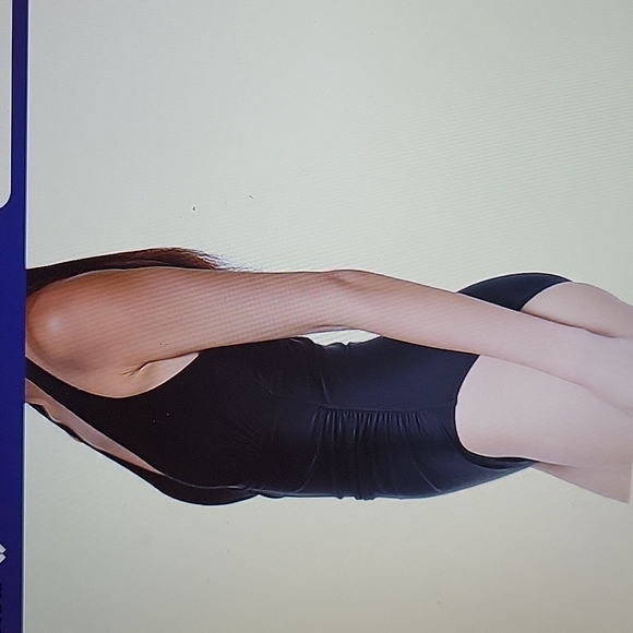 DKNY one piece Black halter shirred waist swimsuit moderate coverage Medium NEW… - Picture 4 of 8